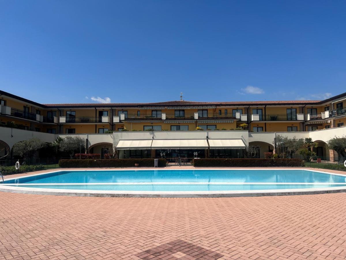 Le Terrazze Sul & 4* Padenghe sul Garda